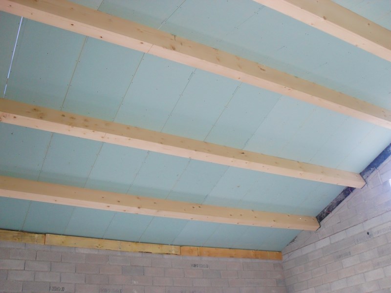 pose de l 'isolation en panneaux sandwichs à Aix Les Milles